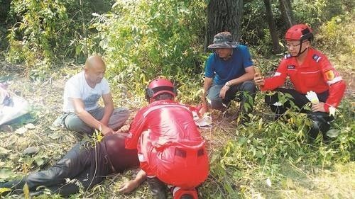 长沙男子外逃17年，隐居山沟建鱼塘豪宅