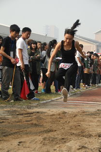 体坛跨界，美国花滑小姐姐舞动球场,体坛跨界，美国花滑小姐姐舞动球场,第1张